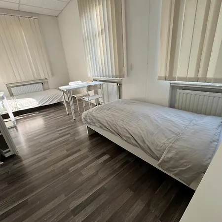 Apartman Schoene Monteurwohnung Nach Am Ulm